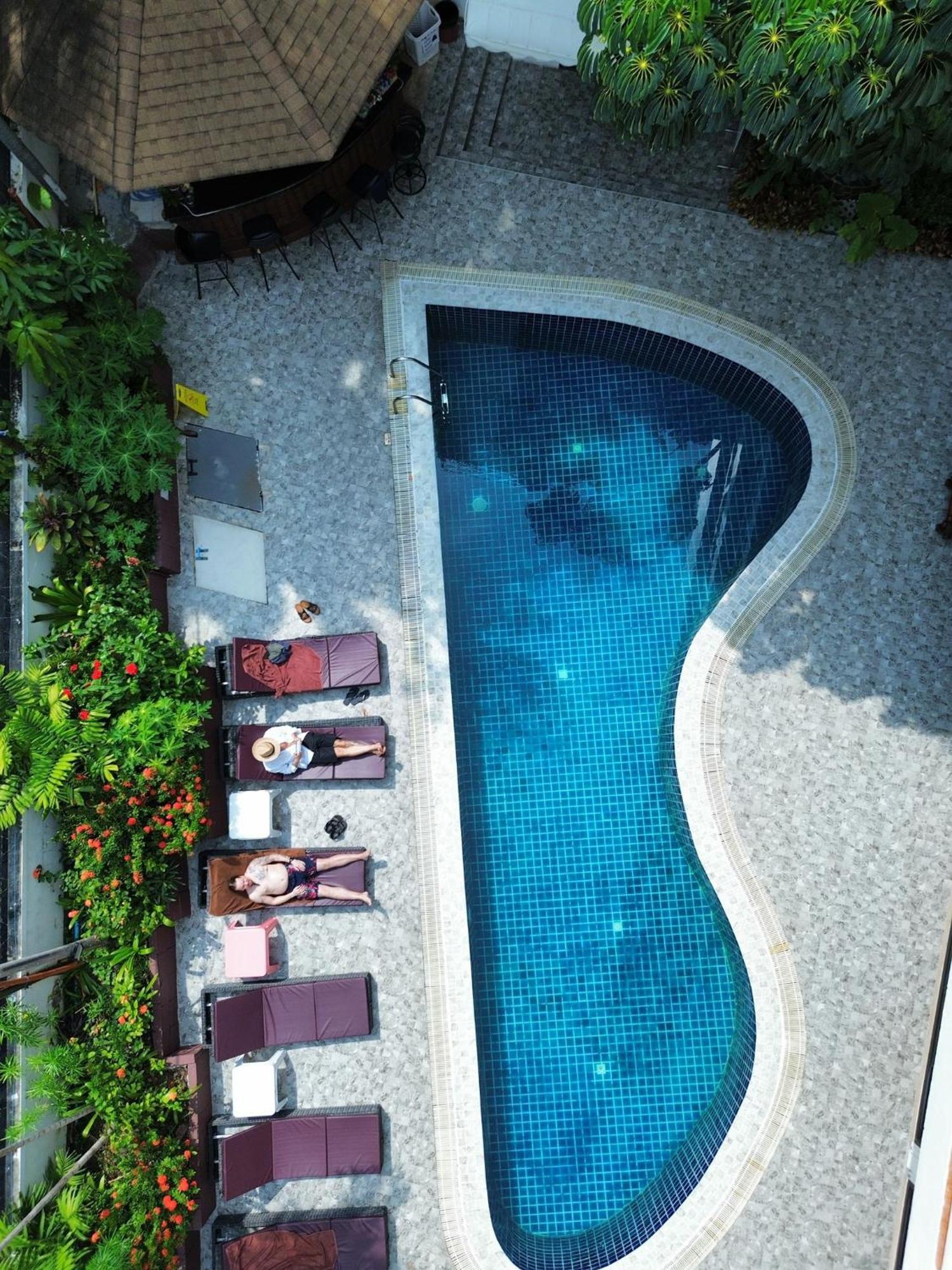 Patong Central Residence And Apartment Buitenkant foto