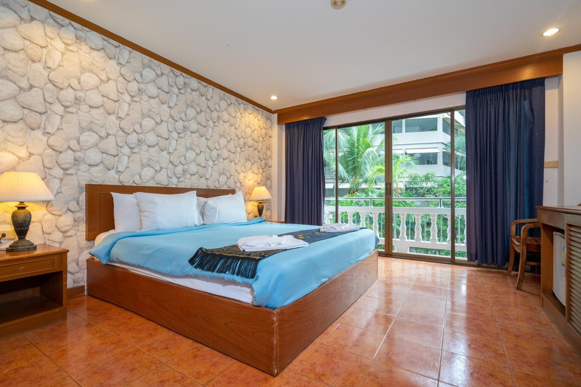 Patong Central Residence And Apartment Buitenkant foto