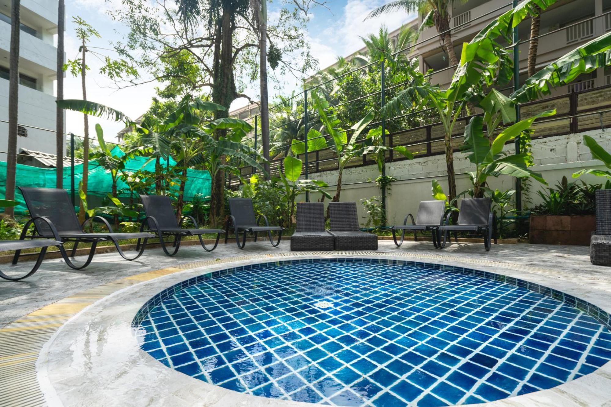 Patong Central Residence And Apartment Buitenkant foto