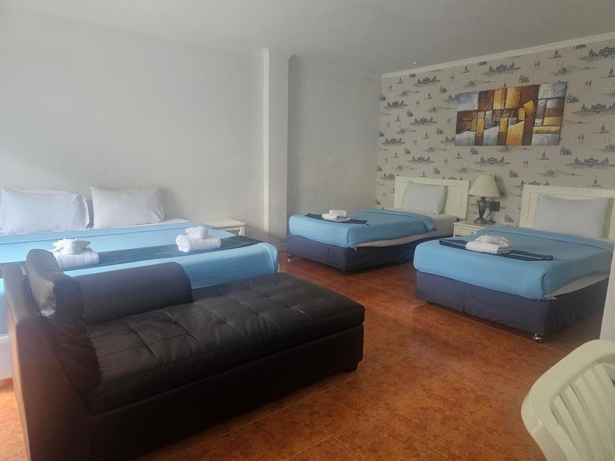 Patong Central Residence And Apartment Buitenkant foto